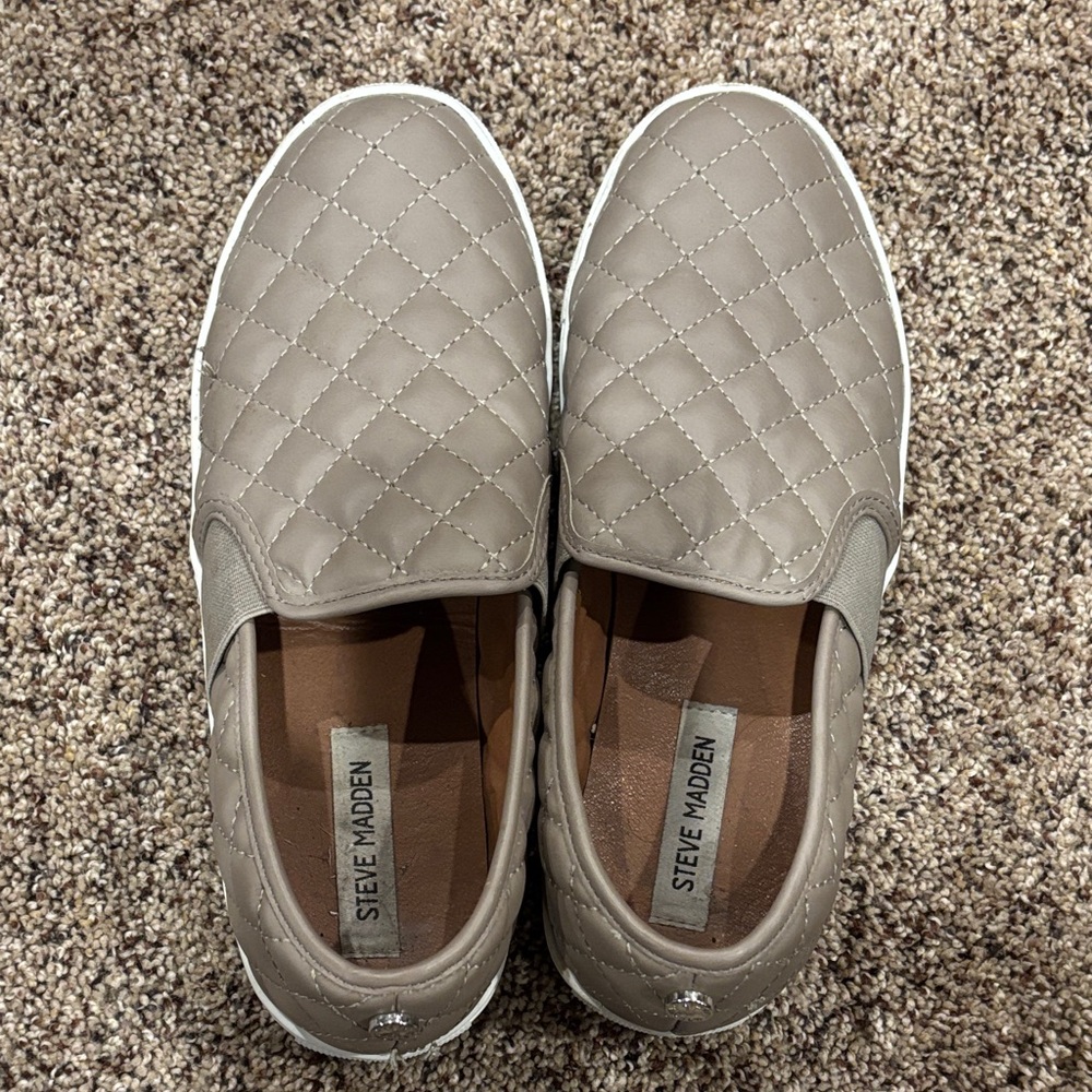 Steve Madden Women’s Quilted Slip-On Loafers - Tan